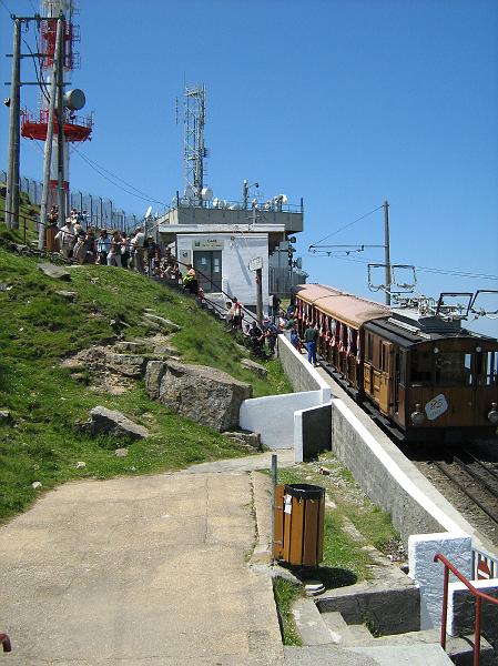 station op de col de Saint Ignace.jpg - Berglstation van de Petit Train de La Rhune. De top van de col de saint Ignace.